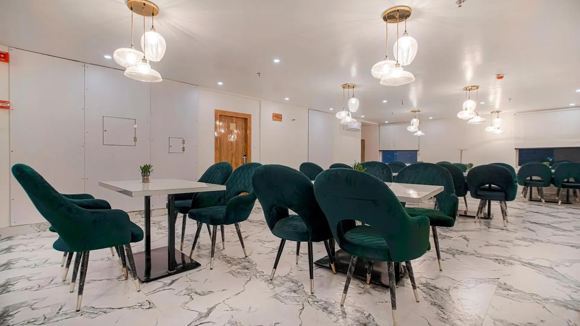 Perfectstayz Premium Varanasi