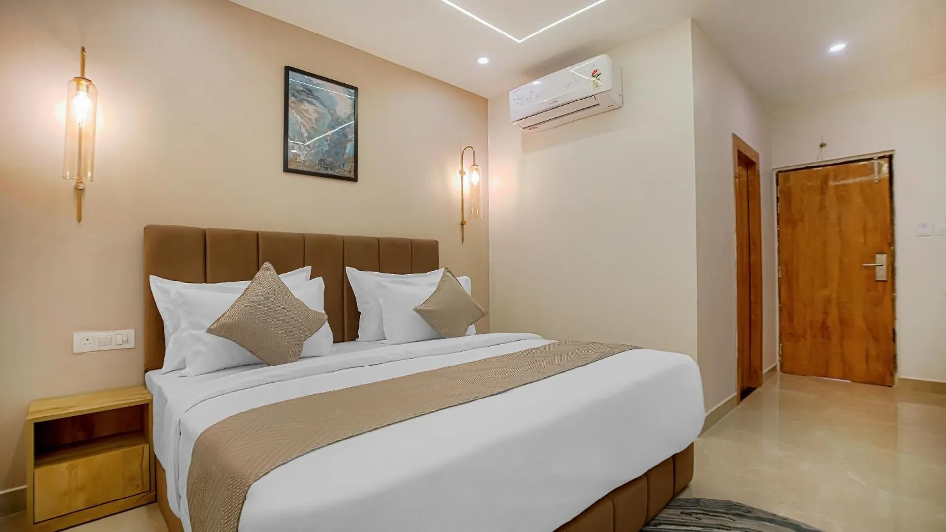 Perfectstayz Premium Varanasi Indien
