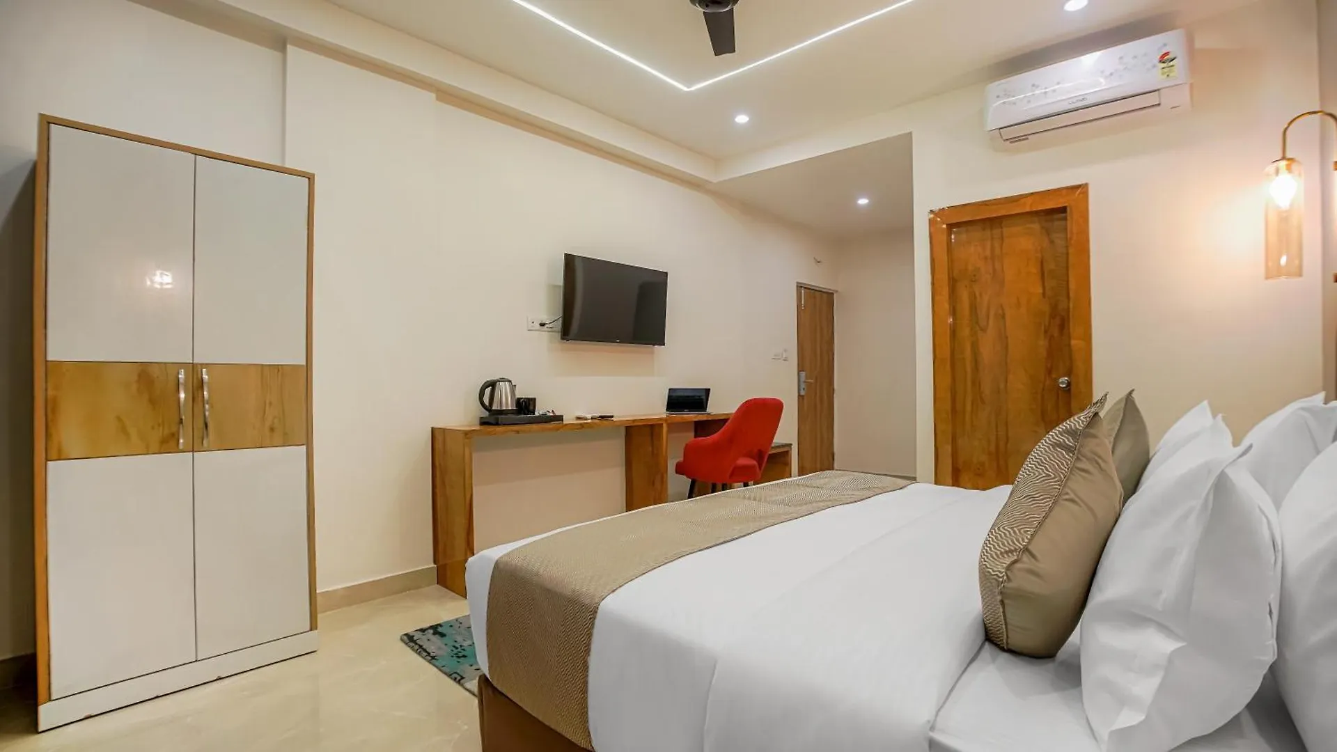 Perfectstayz Premium Varanasi Hotel
