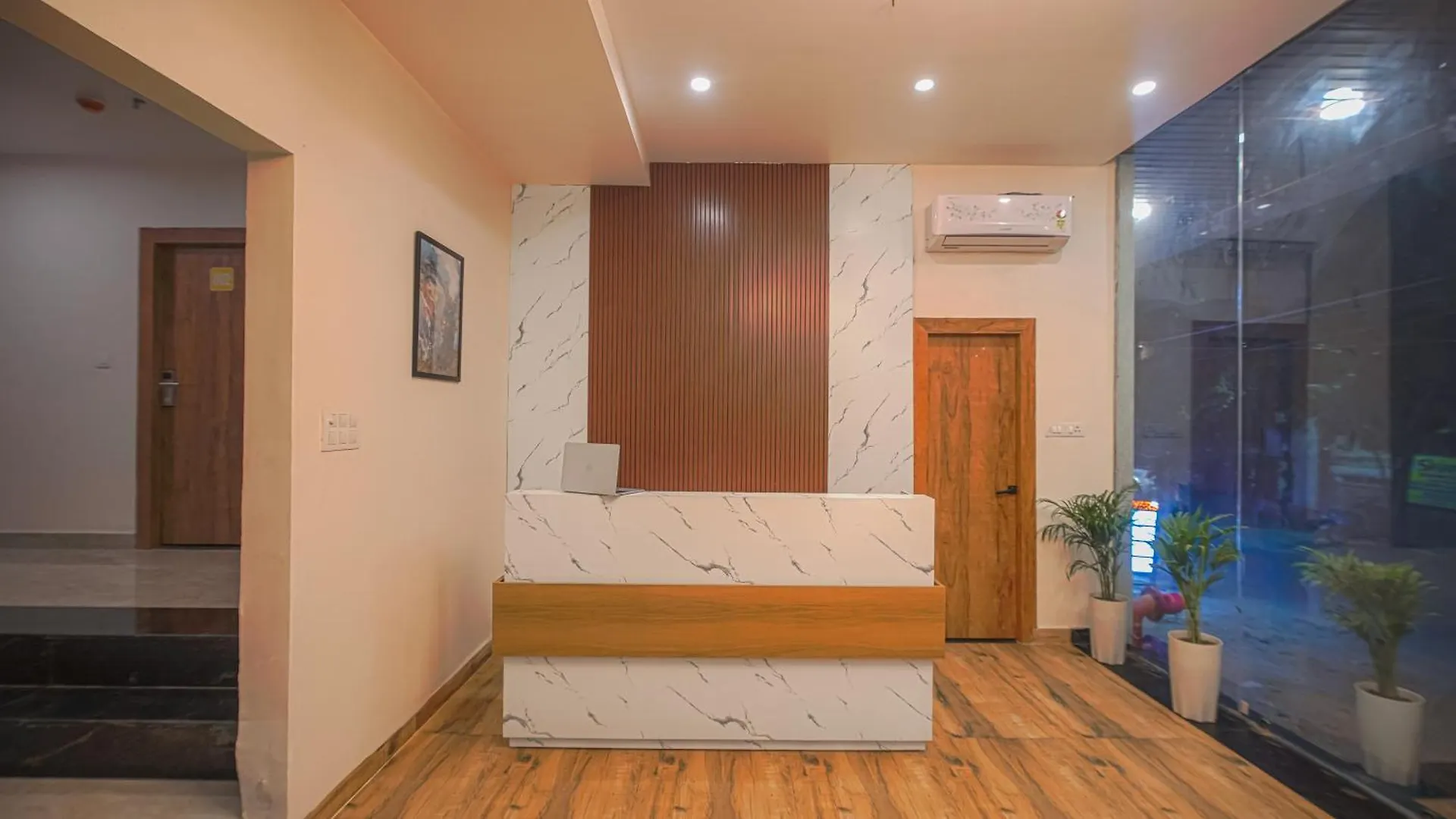 Perfectstayz Premium Varanasi 3*,