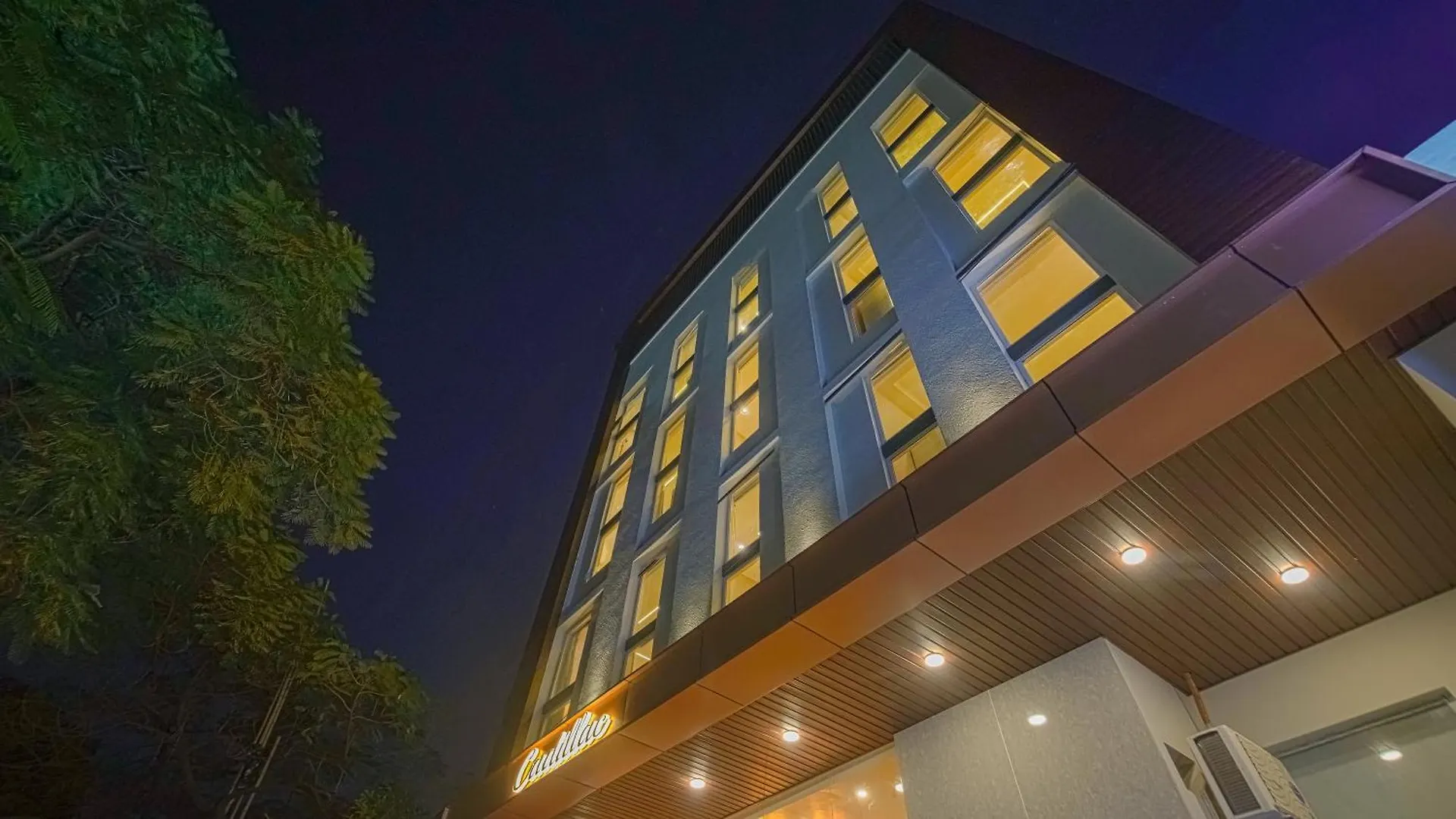 Perfectstayz Premium Varanasi Hotel