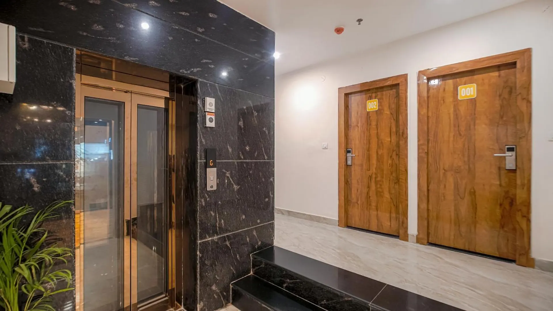 Perfectstayz Premium Varanasi Hotel