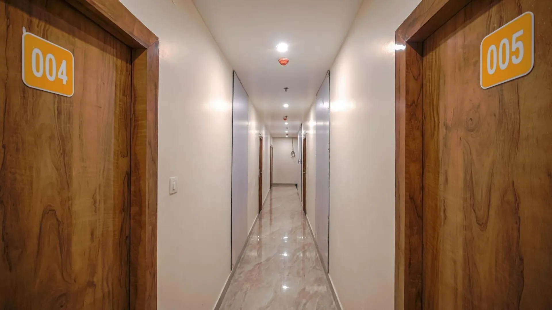*** Hotel Perfectstayz Premium Varanasi Indien